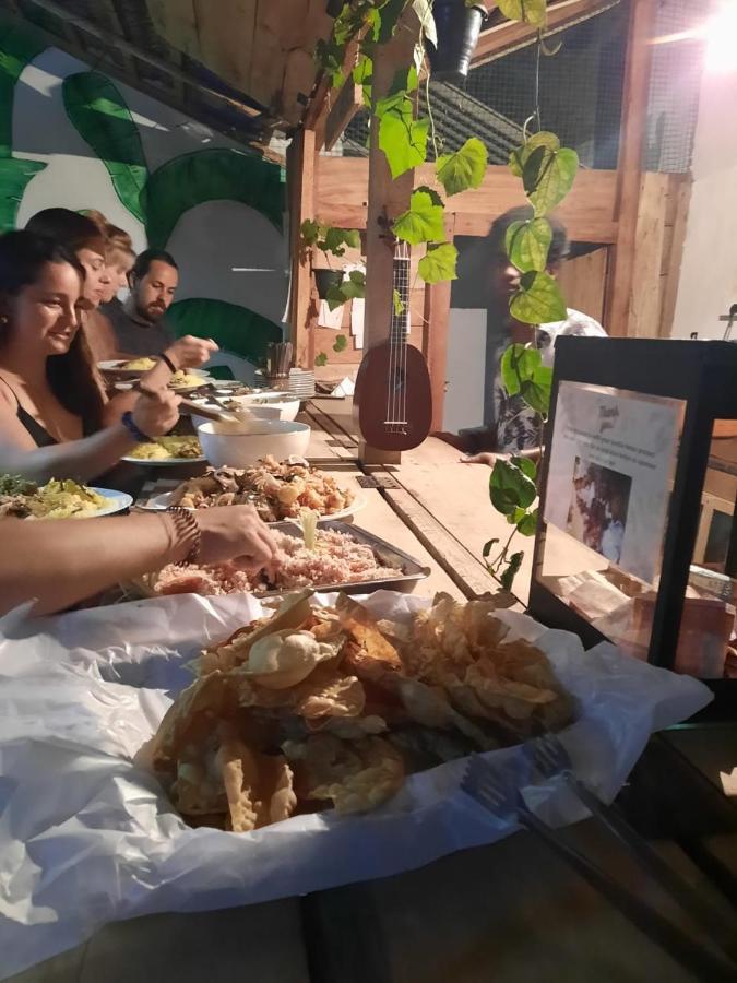 Coco Hostels - Arugambay 아루감 베이 외부 사진